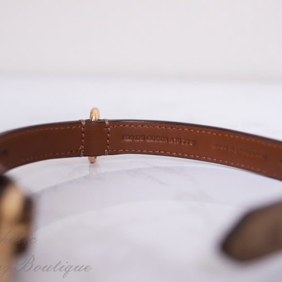 Coach F26175 Small Pet Dog Collar Gift Box - Picture 6 of 8